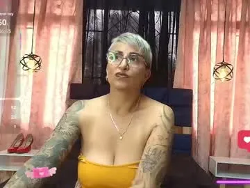 charlotte__gray — I'm a super hot and daring milf, let's have fun #milf #bigboobs #squirt #anal #new