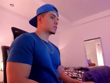 chrismorgan24 — Freechat on Chaturbate