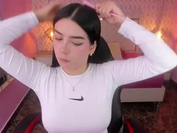 Avatar of christy_teigen