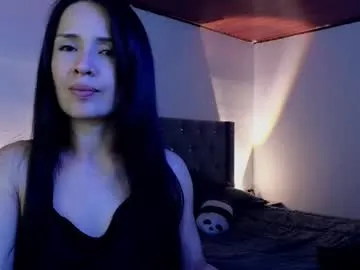 cristal_hilton_10's avatar