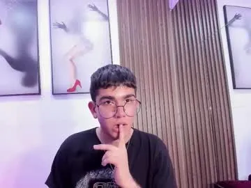 cyrus_wlaker — GOAL: kiss [4 tokens remaining] Welcome to my room! #teen #gay #cum #anal #Young