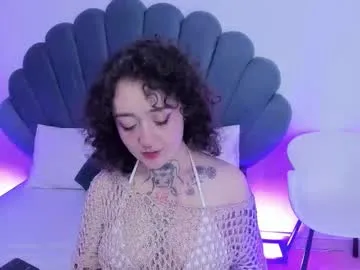 daphneblunt — GOAL: Naked [54 tokens remaining] Hey guys, welcome to my room, I'm new and I hope we have a lot of fun together.   #bigpussylips #smalltits #hairyarmpits #saliva #deepthroat