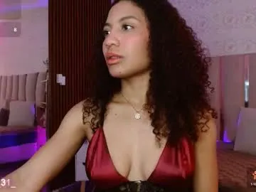 daphnne_tay's avatar