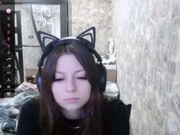 dawndollins — Shh... My parents at Home... GOAL:  take off my pants ! my name is Alice and I'm a gamer!   #tease #18 #shy #skinny #young [99 tokens remaining]