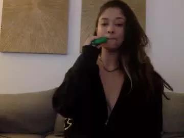 dishaonline69 from Chaturbate is Freechat