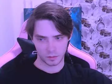 dmitryromanov's avatar