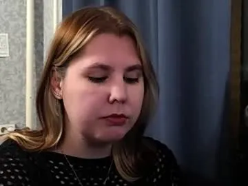 dolcevita_sophia — Hi! I'm new here, maybe we can have a closer look? #new #cute #naturale #nonnude #shygirl