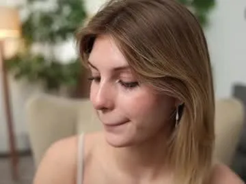 Avatar of elegant_vibes