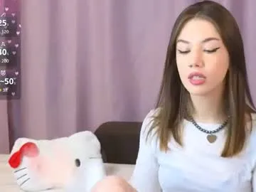 Avatar of ellie_miller_