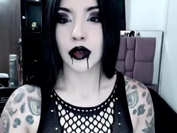 Avatar of emearld_black