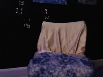 emeraldstrawberri — fetish..taboo.. lets push your boundaries #smoking #findom #sph #paypig #cuckold