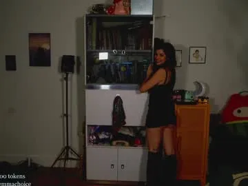 emmachoice — erotic oil tease and dress off at goal. blow my mind. [9999 tokens remaining]