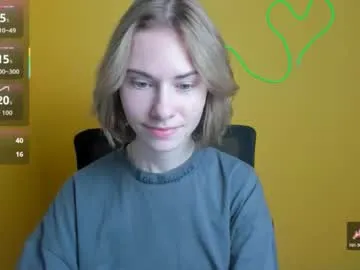 emmi_rossum's avatar