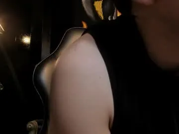 eryonbradley — GOAL: MASTURBATION+SHOW ALL VEINS ON MY COCK [155 tokens remaining]  I'm Eryon Relax, enjoy the vibe and let's have fun together. Don't be shy, say HI LUSH ON  #lovense #twink  #latino #muscle #big