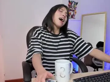 Avatar of escarlett_wii