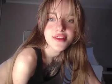 esther_estrie from Chaturbate