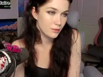 evelynclaire — Private on Chaturbate