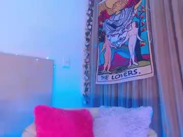 everlymoore_ from Chaturbate is Freechat