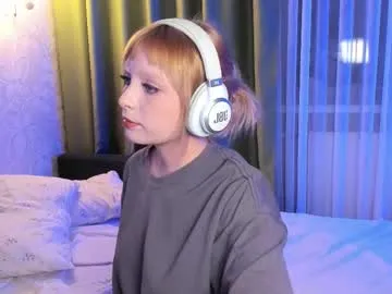 eves_eyes — Current Goal: Take off Top at 99 tokens -- Hi! Welcome and let's enjoy together!  #teen #new #deepthroat #cosplay #feet