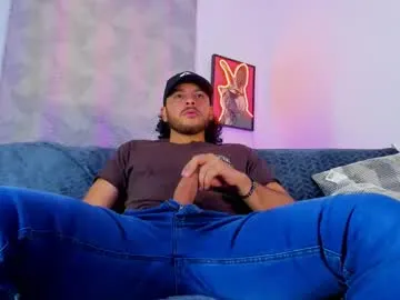 favid95 — CUMMM   #new #hairy #foreskin #uncut #bigballs [2400 tokens remaining]