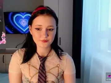 foxydollkate — GOAL: take off top [193 tokens remaining] Amateur girl wanna play. Fav patt 6 38 160 #tease #fuckmachine #shy #new #teen