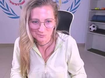 fridatander from Chaturbate is Freechat