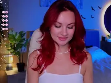 ginger_jessy_ — GOAL: Handbra tease [39 tokens remaining]      #smalltits #british #dutch #redhead #bigass