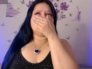 Avatar of honey_buns_1