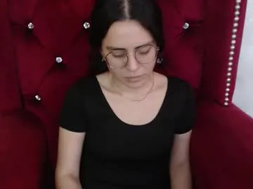 honeybuu_ — Welcome to my room #feet #teen #young #shy #nonude