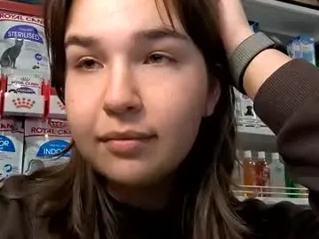 Avatar of hornykitty_x