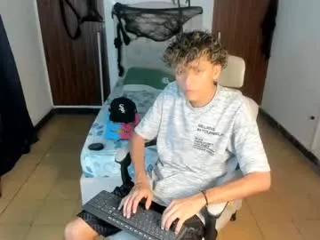 hot_bunny713 — #cum #cute #bigcock #curious #young [655 tokens remaining]