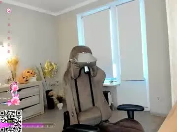 hotyplays — Lovense Lush on - Interactive Toy that vibrates with your Tips - Goal: Big finish  :  666 [666 tokens left] #lovense #pantyhose #dildo #heels #feet