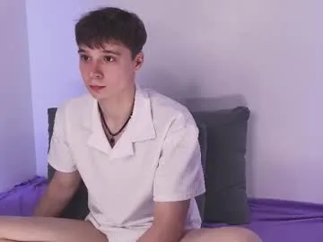 Avatar of hugebangins_