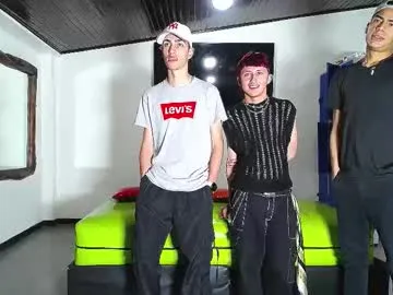 icevermilk — CUM SHOW #bigcock #18 #cum #young #bdsm #slim #bigdick #twink  [5995 tokens remaining]