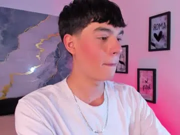 isaac_kurtt — GOAL: sexy dance [49 tokens remaining] Welcome to my room! Im your favorite model  #feet #bigcock #latino #new #young