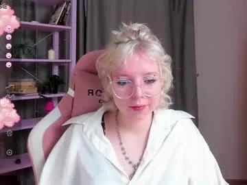 isabella_shy from Chaturbate is Freechat