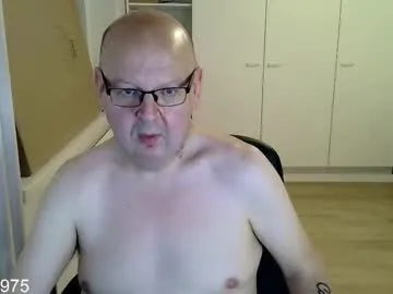 jake230975 — #gay #daddy #uncut  #top