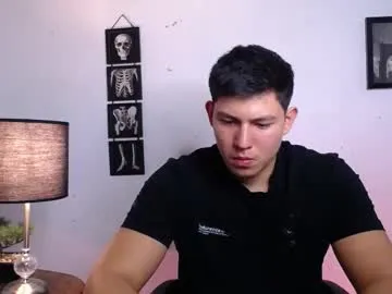 james_cr — cum for you [290 tokens remaining] #jeans #cream #18 #saliva #young