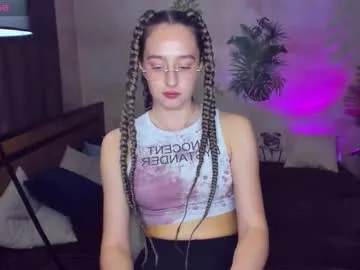 jasminelorens — Hello, kitty :)The goal today is to Show my flexibility  ^^ Your #young and #sweet girl has been waiting for you :) [500 tokens remaining]