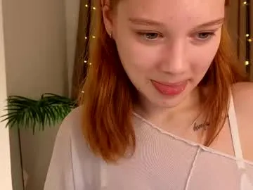 jennifer_shy_ — Goal: cleavage view special ticket show this Sunday :)  My room is your room! ntmu!  #redhead #natural #teen #shy #young [0 tokens remaining]