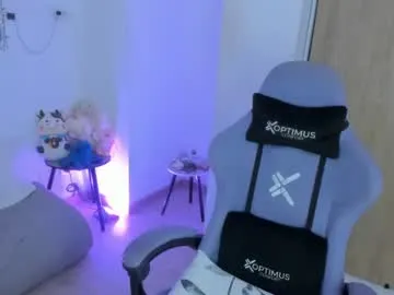 Avatar of juli_santos_22