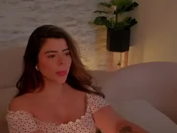 Avatar of juliabelle_