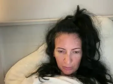 karinablair — Freechat on Chaturbate