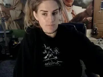 katiecutie_5 — its not gay its alt-straight (unless you don't tip then its gay) - Naked for 10 Mins (or keep it going for 10) [500 tokens left]