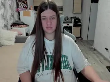 kianna_dior_ — GOAL: pussy close -up 3 minutes [370 tokens remaining] Welcome to my room! #pregnant #bigtits #natural #bbw #milf