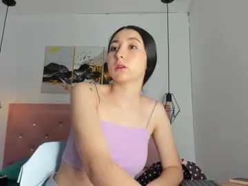 Avatar of kiara__white