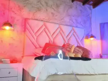 kylle_2050 — Drink squirt 999  Control free en pvt   Deepthroat 199 tks  Ride torso 222tks My fav patterns 55 111 222 333 #mature #fit #anal #squirt #bigboobs [155 tokens remaining]