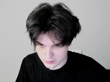 kyroro_lucifer — Freechat on Chaturbate