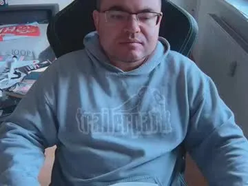 latexboy893 — Latexboy893's room