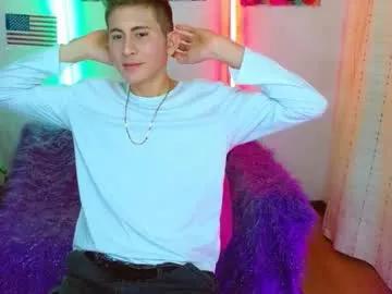 latin_bigmilk from Chaturbate is Freechat